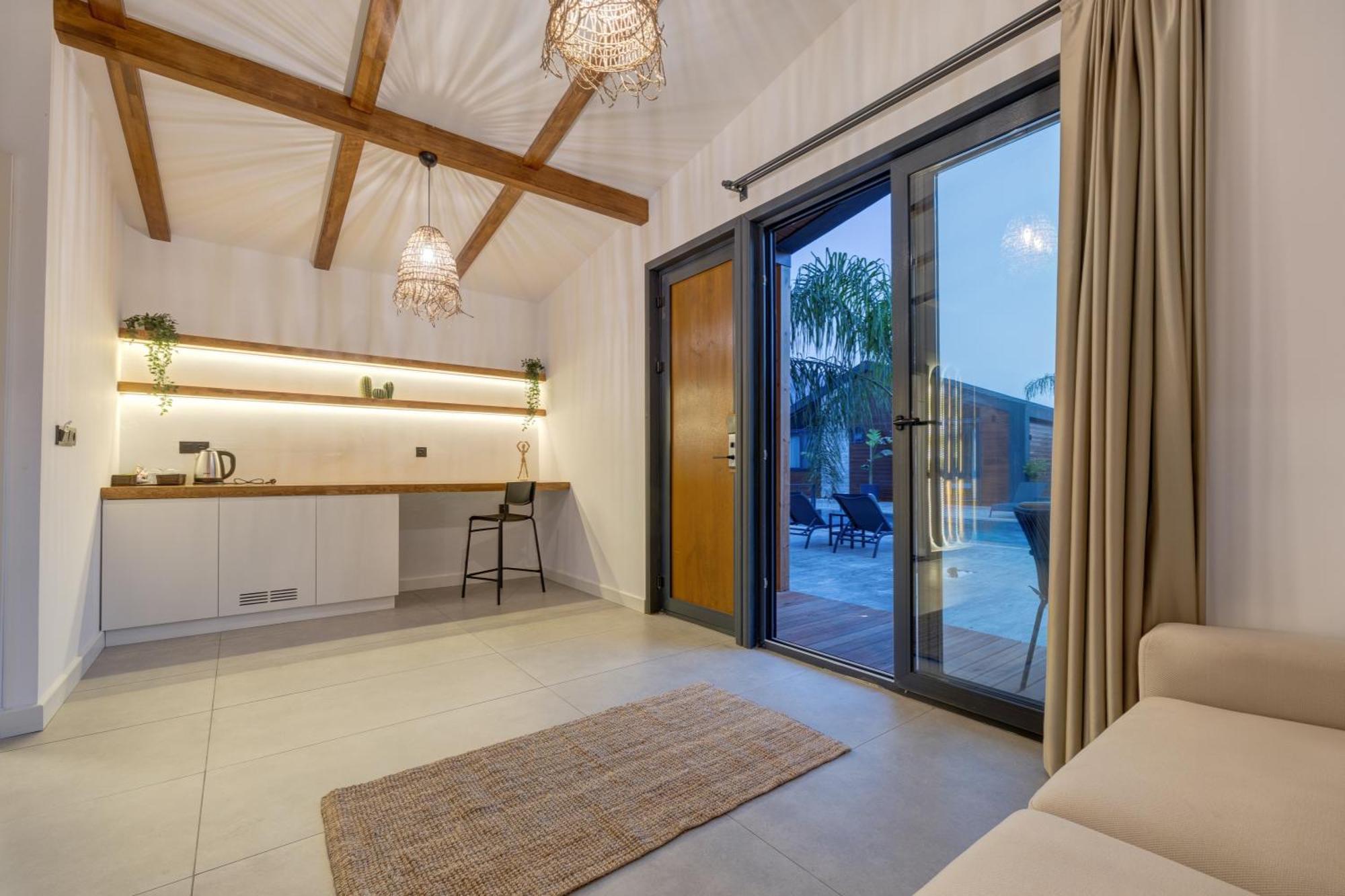 Rota Kilidonia Karaoez Suites&Villas Pokój zdjęcie